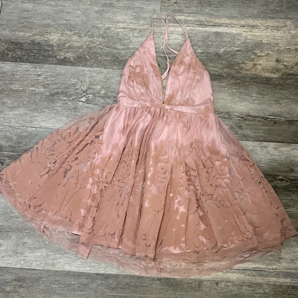 Mauve dress with cross cross back and gorgeous lace pattern